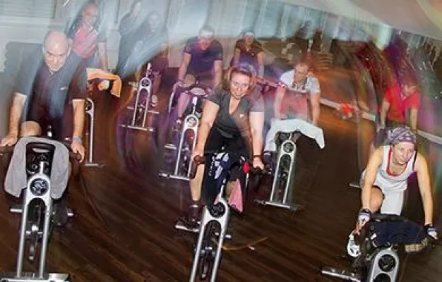 Bild: Indoor-Cycling: So macht Fahrradfahren besonders viel Spaß