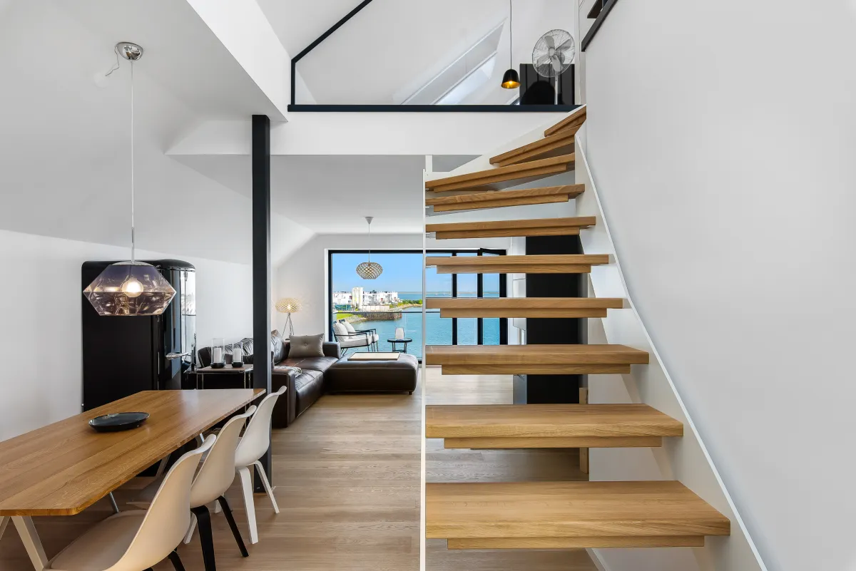 Exklusives Ambiente und atemberaubender Meerblick im OstseeResort Olpenitz (© Die FERIENHAUS-AGENTUR GmbH)