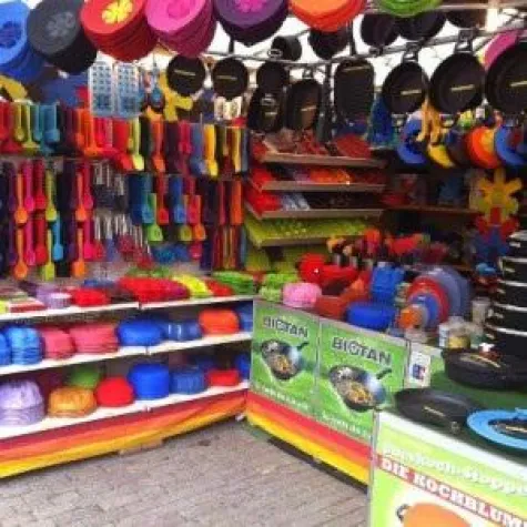 Bild: Gundel Pfannen Shop erstrahlt im neuen Glanz