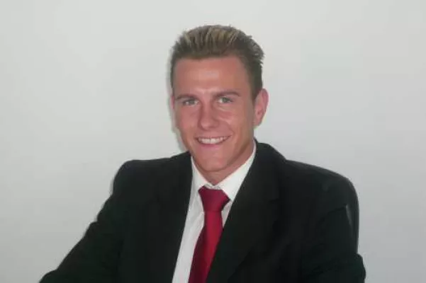 Bild: Geld ohne Gehaltsnachweis