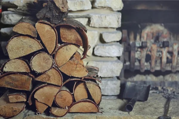 Bild: Nachhaltig heizen mit Brennholz von "Der Sonnenhof Remseck"