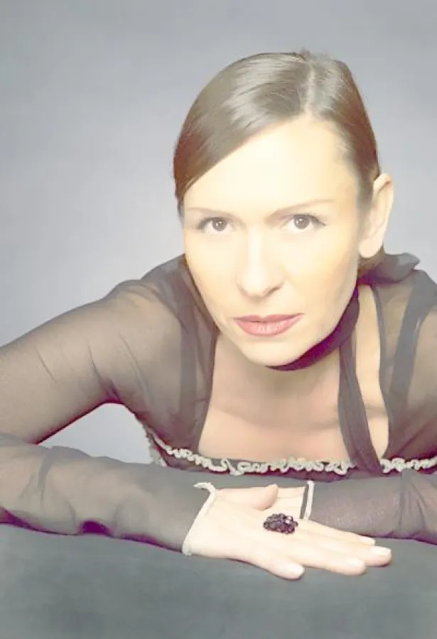 DER SILBERNE SALON VON UND MIT ANGELIKA WENDE