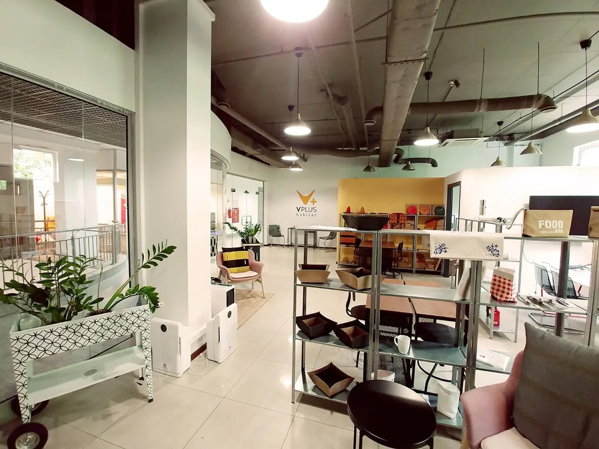 VPLUS habitat Showroom