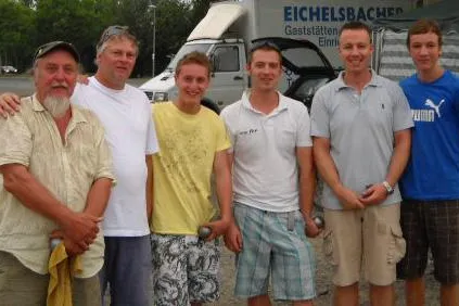 Freie Bouler Aschaffenburg veranstalten 1. Schlappeseppel-Cup Bild: Freie Bouler Aschaffenburg veranstalten 1. Schlappeseppel-Cup