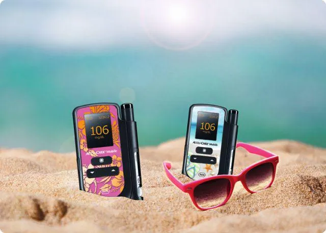 Bild: Accu-Chek® Mobile: Neues Sticker-Set stimmt auf Sommer und Sonne ein