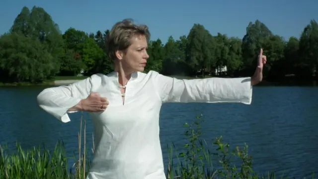 Bild: Myochu Qigong bietet Kurse für Unternehmen - für mehr Ausgeglichenheit und Leistungsfähigkeit im Beruf