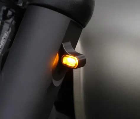 Motorrad LED Mini Blinker zum Kleben Bild: Motorrad LED Mini Blinker zum Kleben