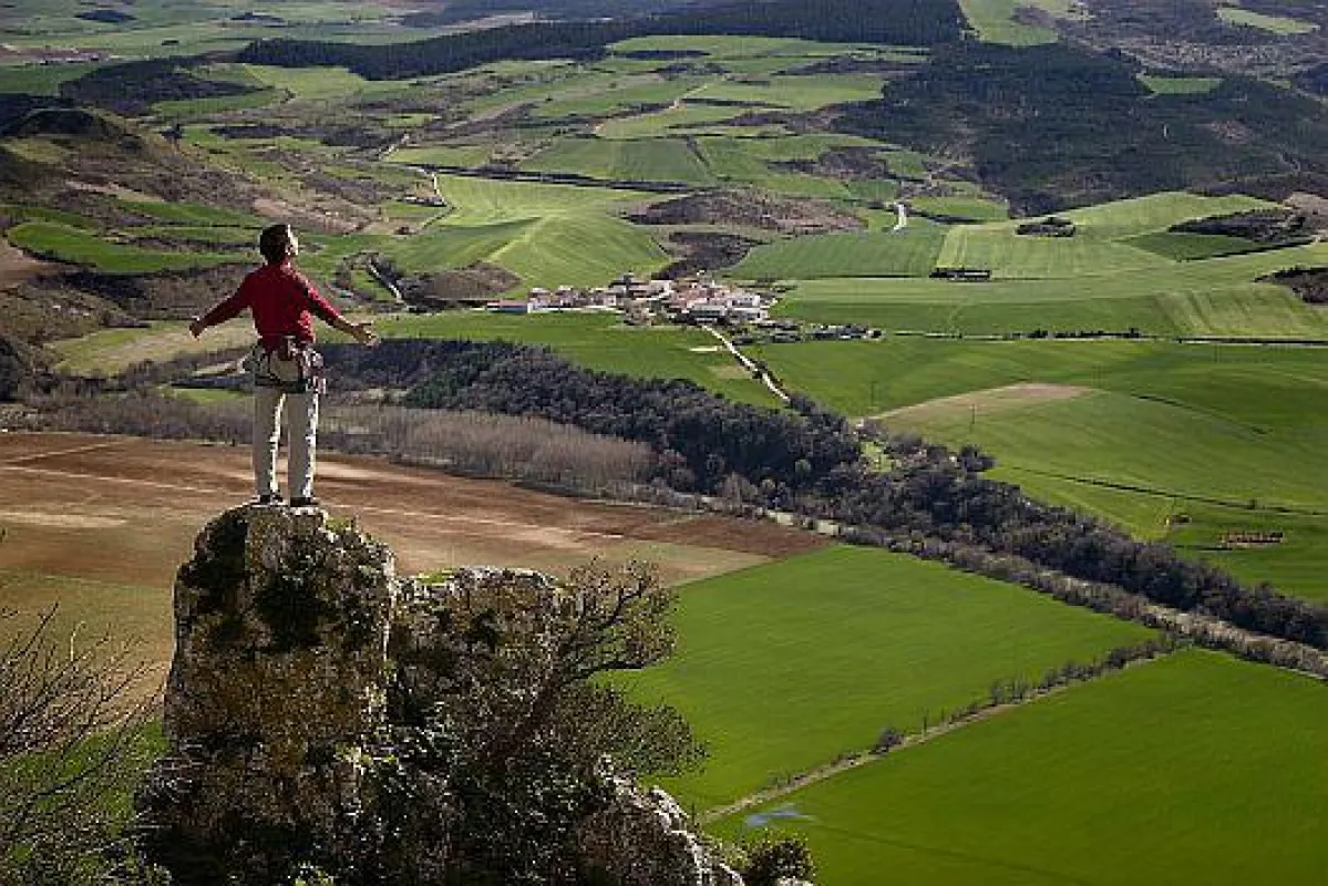 Mirador de Etxauri mit Blick auf Pamplona