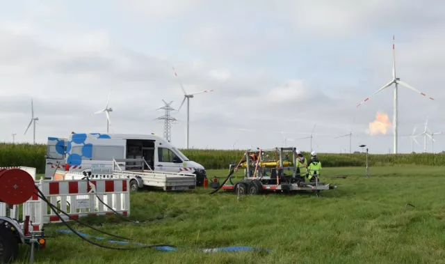 Bild: 2,6 Kilometer lange Pipeline um Northvolt-Baufeld: HanseWerk-Tochter SH Netz nimmt Gasleitung in Betrieb