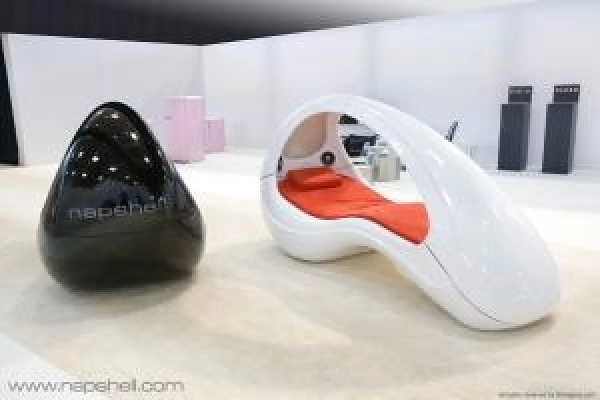 Erst Power Napping lernen und dann gleich praktizieren: Die Napshell für den exklusiven Power Nap. Zu sehen auf der Schlaf Gut! 2007 in München