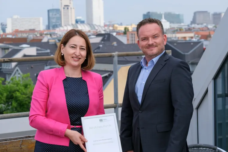 Auftakt zu neuer Kooperation - Workshop der bbw Hochschule mit der georgischen Universität SEU Bild: Auftakt zu neuer Kooperation - Workshop der bbw Hochschule mit der georgischen Universität SEU