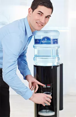 Bild: Wasserspender 'Small Office' von Aqua Vital jetzt auch mit Heißwasserfunktion