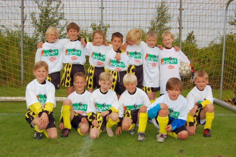 Post Telekom Sportverein Dortmund 26 unterstützt die „respect“ Kampagne des WFLV Bild: Post Telekom Sportverein Dortmund 26 unterstützt die „respect“ Kampagne des WFLV