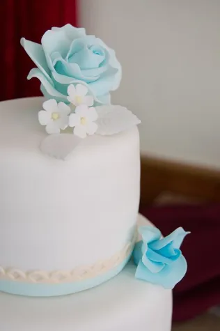 Vegane Hochzeitstorten im französischen Design Bild: Vegane Hochzeitstorten im französischen Design