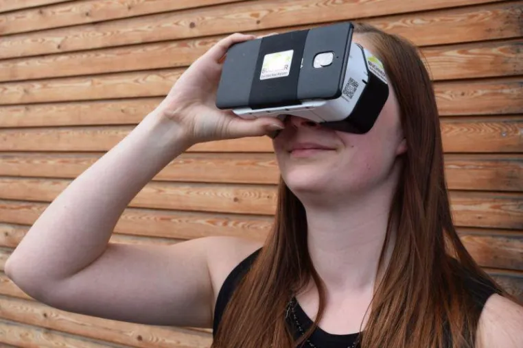 Bild: Hausrundgang mit 3D-Brille
