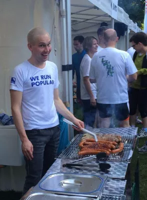 10. Mopo-Staffellauf in Hamburg - L & D bot spezielles Läufer-Menü aus der Zeitschrift LECKER und Catering Bild: 10. Mopo-Staffellauf in Hamburg - L & D bot spezielles Läufer-Menü aus der Zeitschrift LECKER und Catering