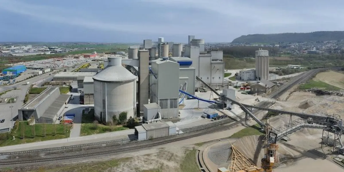 Das Dyckerhoff-Werk in Esch (Luxemburg)