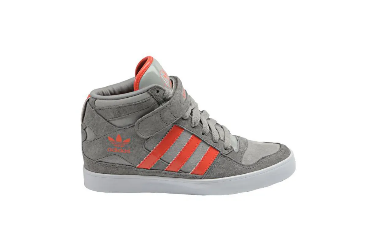 Foot Locker Exclusive x adidas Forum Up