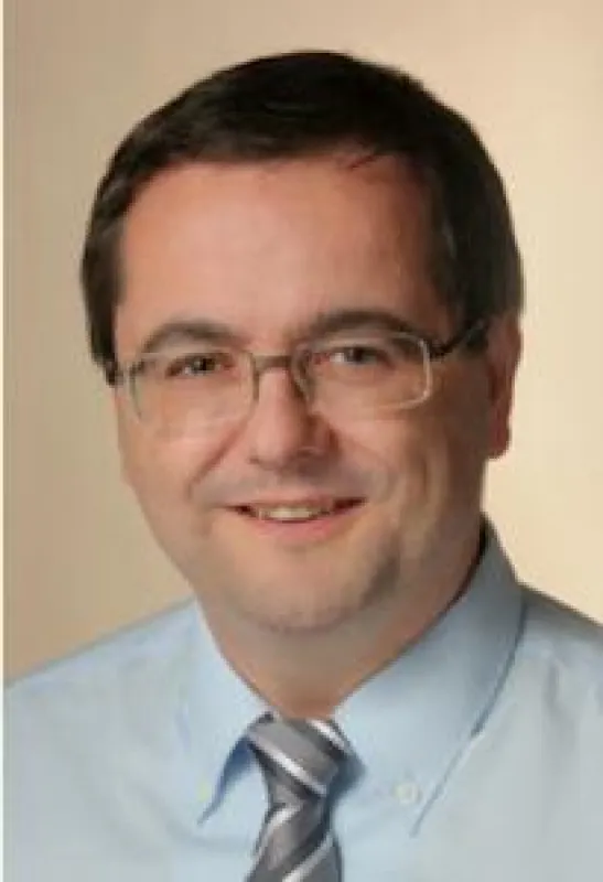 Hans-Jürgen Gräber, Inhaber und Leiter der Kinderwunschpraxis Karlsruher IVF-Programm und Experte für künstliche Befruchtung und Fortpflanzungsmedizin.