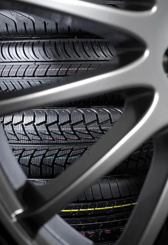 Perfektes Winteroutfit für das Auto: Auf Winterrädern sicher durch die kalte Jahreszeit