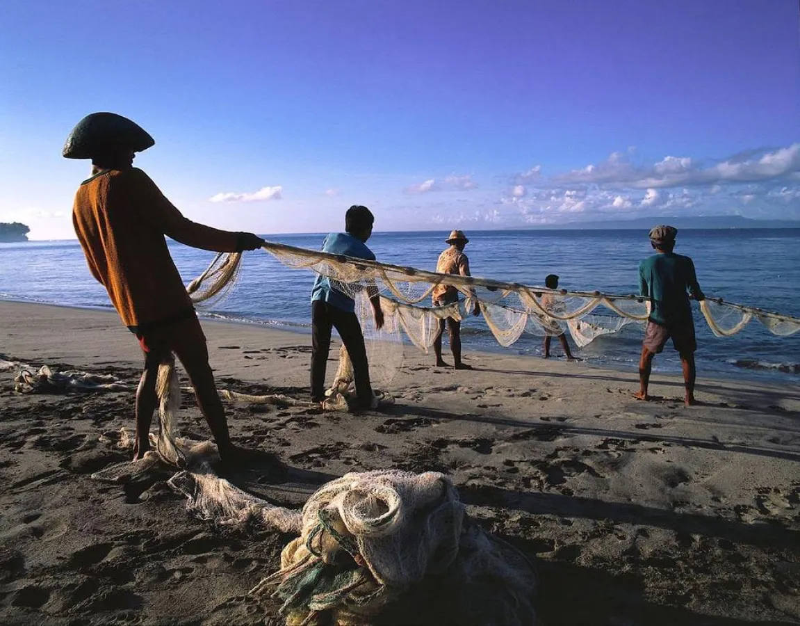 Das Bali Mandala Resort liegt direkt am Meer und ermöglicht neben Entspannung auch Kontakte zur Bevölkerung (Copyright Garuda Indonesia)