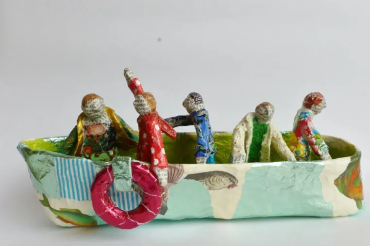 Bild: Ausstellung "STAPELLAUF" im Atelier Heike Roesner (ROESNEREI)