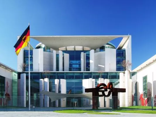 Bild: Politiker machen eine gute Figur Böblinger hr TEAM schult Politiker im Umgang mit Medien und Öffentlichkeit