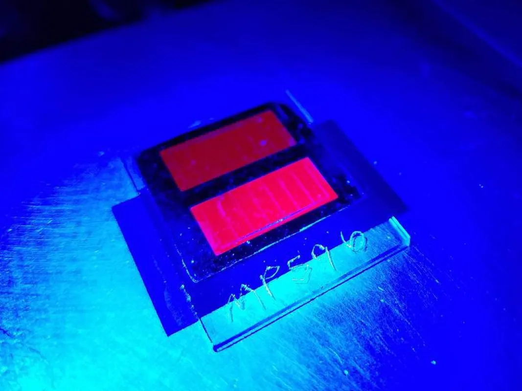 Mechanically stacked GaInP/GaAs//Si triple-junction solar cell with 35.4% conversion efficiency. (M. Schnabel, NREL)