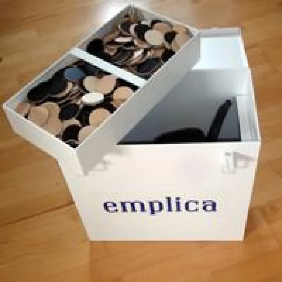 Das Reparatursystem von Emplica wird im Set geliefert und besteht aus speziell entwickelten Komponenten.