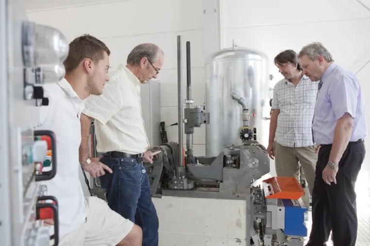 Bild: futronic erweitert Trainingscenter