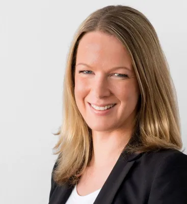 Bild: Stefanie Dadson verstärkt die Unternehmenskommunikation bei xbAV