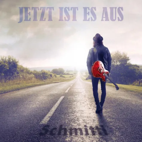 Bild: Sänger Schmitti mit Singer Songwriter Qualitäten. Ab Frühjahr im Handel: Der neue Song: Jetzt ist es aus