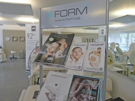 Bild: Anti-Aging Spezialist K-Form unterstützt die Kosmetikschulen Schäfer