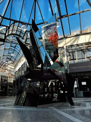 suggestion: positive Kunstaktion: Positive Beeinflussung statt negativem medialen Supergau Bild: suggestion: positive Kunstaktion: Positive Beeinflussung statt negativem medialen Supergau