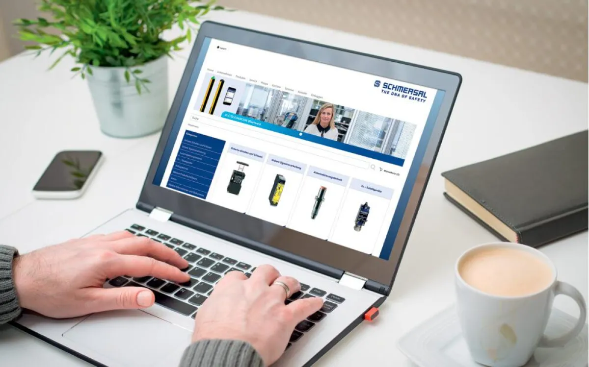 Der Schmersal-Webshop steht Nutzern in Deutschland 24 Stunden am Tag, 7 Tage die Woche zur Verfügung