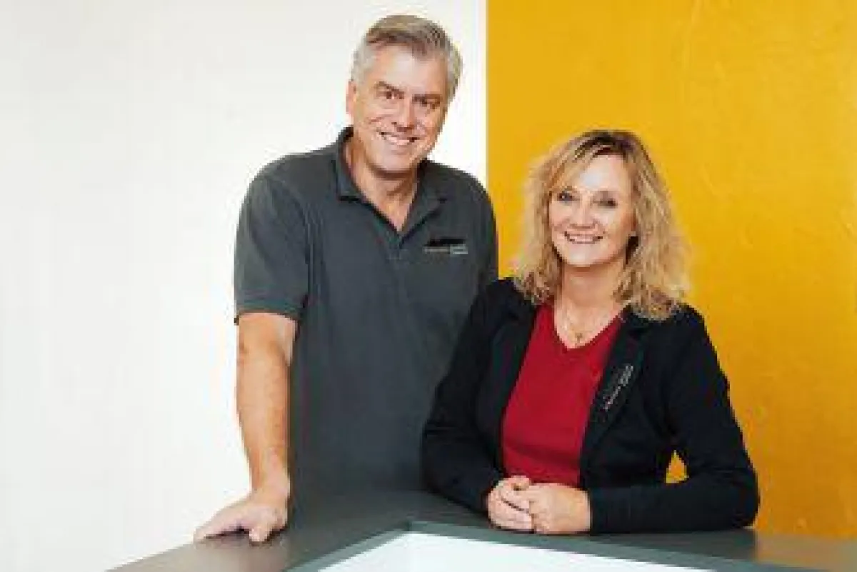 Familiengeführtes Dentallabor: Laborinhaber Susanne und Kay Zischow