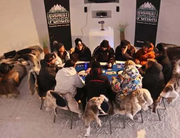 Bild: Zocken mit Promis am höchsten Final Table der Welt - Ein unvergessliches Erlebnis für Poker-Enthusiasten