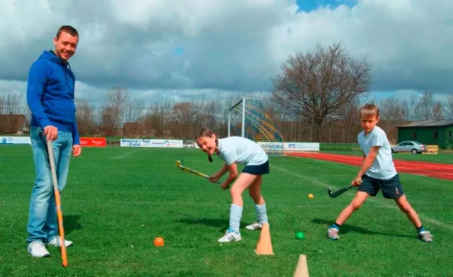 Bild: Hockey an der Schlei: jetzt auch für Kinder ab acht Jahren.