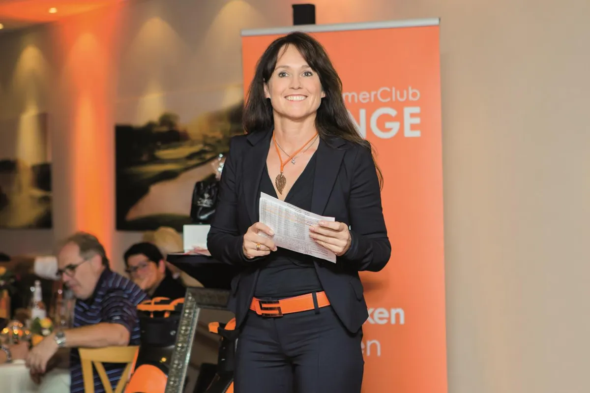 Mit dem ORANGE CUP ist Sabine Michel seit 2006 auf den Golfplätzen unterwegs. (Bild: SMIC!)