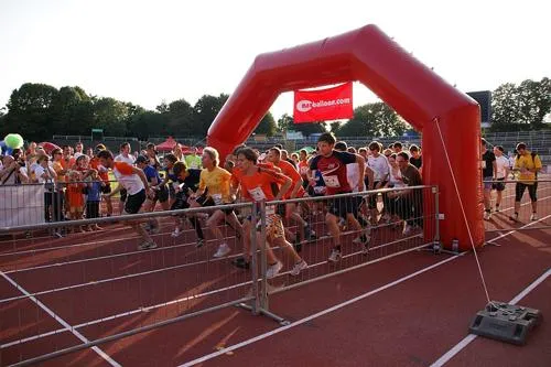 Bild: Gelungene Premiere - Dresdens erster Team-Staffellauf vereinte Sport & Spaß