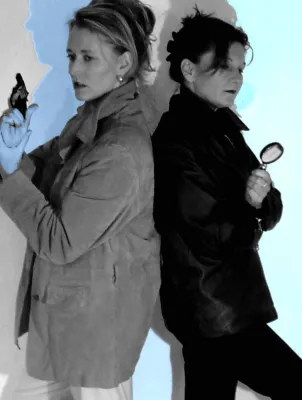 Bild: Kombiniere: Gaumenkitzel mit Nervenkitzel    Die Krimi-Ladies bitten zu Tisch