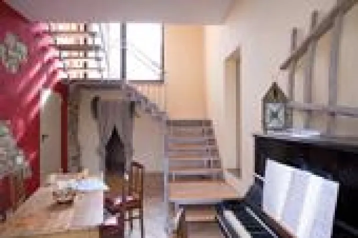 Bild: Die Treppe als Herzstück des Hauses