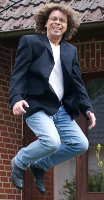 Bild: Jubiläums-Angebote für Existenzgründer und junge KMUs.