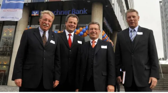 Bild: Eröffnungsfeier Forum Bogenhausen mit dem neuen Verwaltungszentrum der Münchner Bank