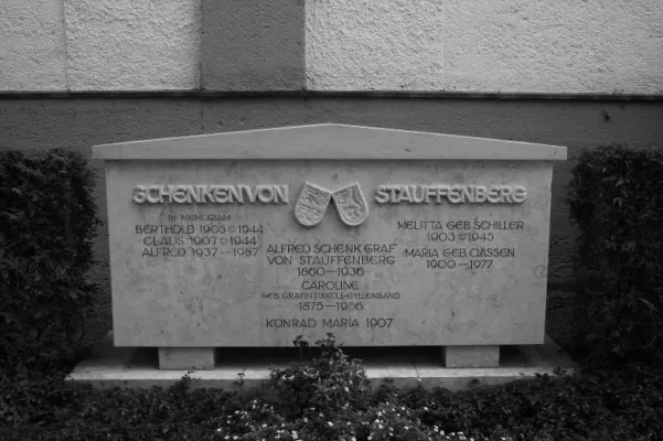 Bild: Fliegerheldin wusste vom Attentat auf Hitler