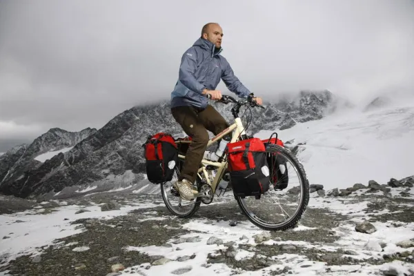 Bild: Reiseräder – wenn der Weg das Ziel ist, bleibt man gerne mal auf der Strecke
