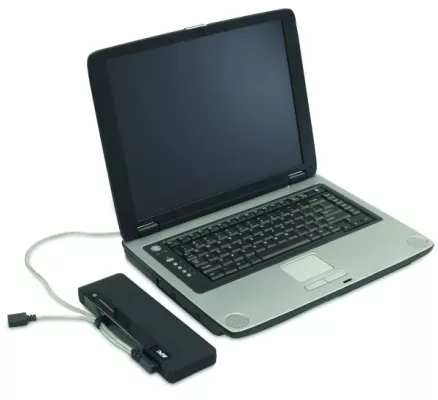 Bild: American Power Conversion erweitert sein Angebot der preisgekrönten Familie von Universal Notebook-Batterien