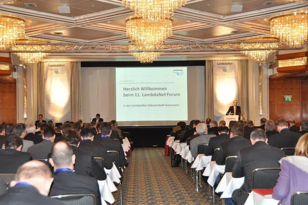 Bild: 11 Jahre LambdaNet Forum: Branchenexperten diskutieren Strategien und Lösungen zu aktuellen TK-Themen