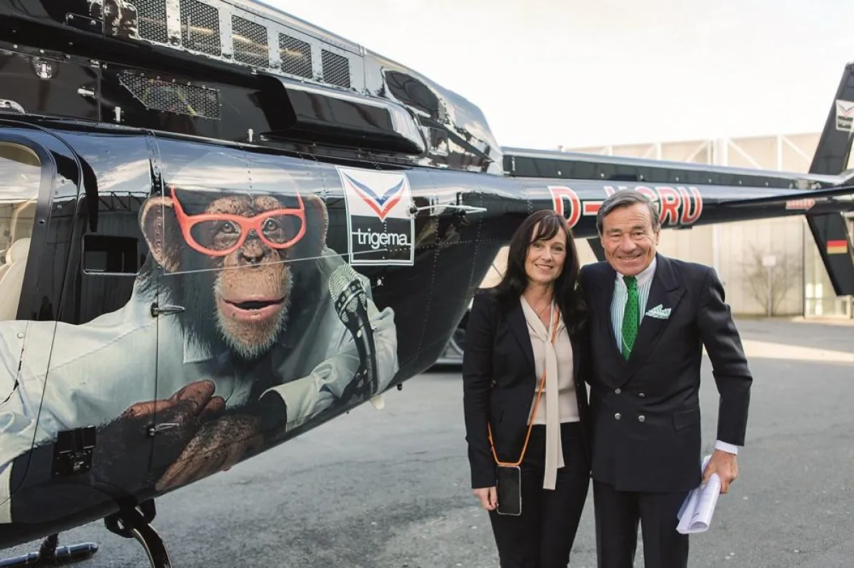 Wolfgang Grupp, Trigema, mit Veranstalterin Sabine Michel. (Bild: smic! Ev