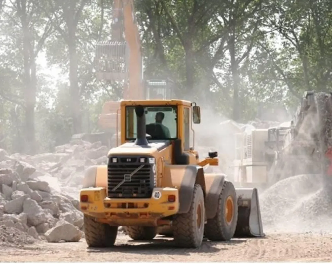 Doppelbelastung:Mineralischer Staub und Rußpartikel
